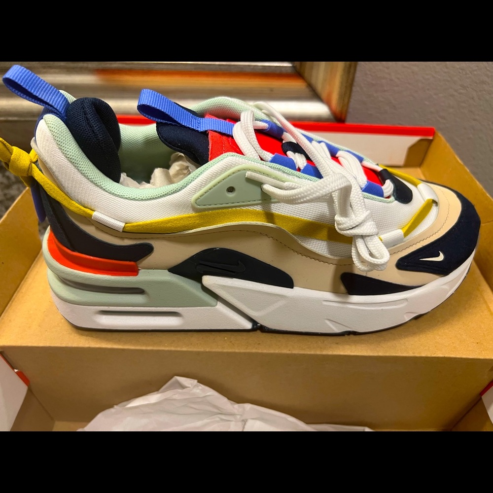 Nike Furyosa